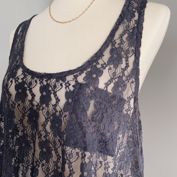 grey lace floral flowy boho sheer tank with pocket - Picture 8 of 10